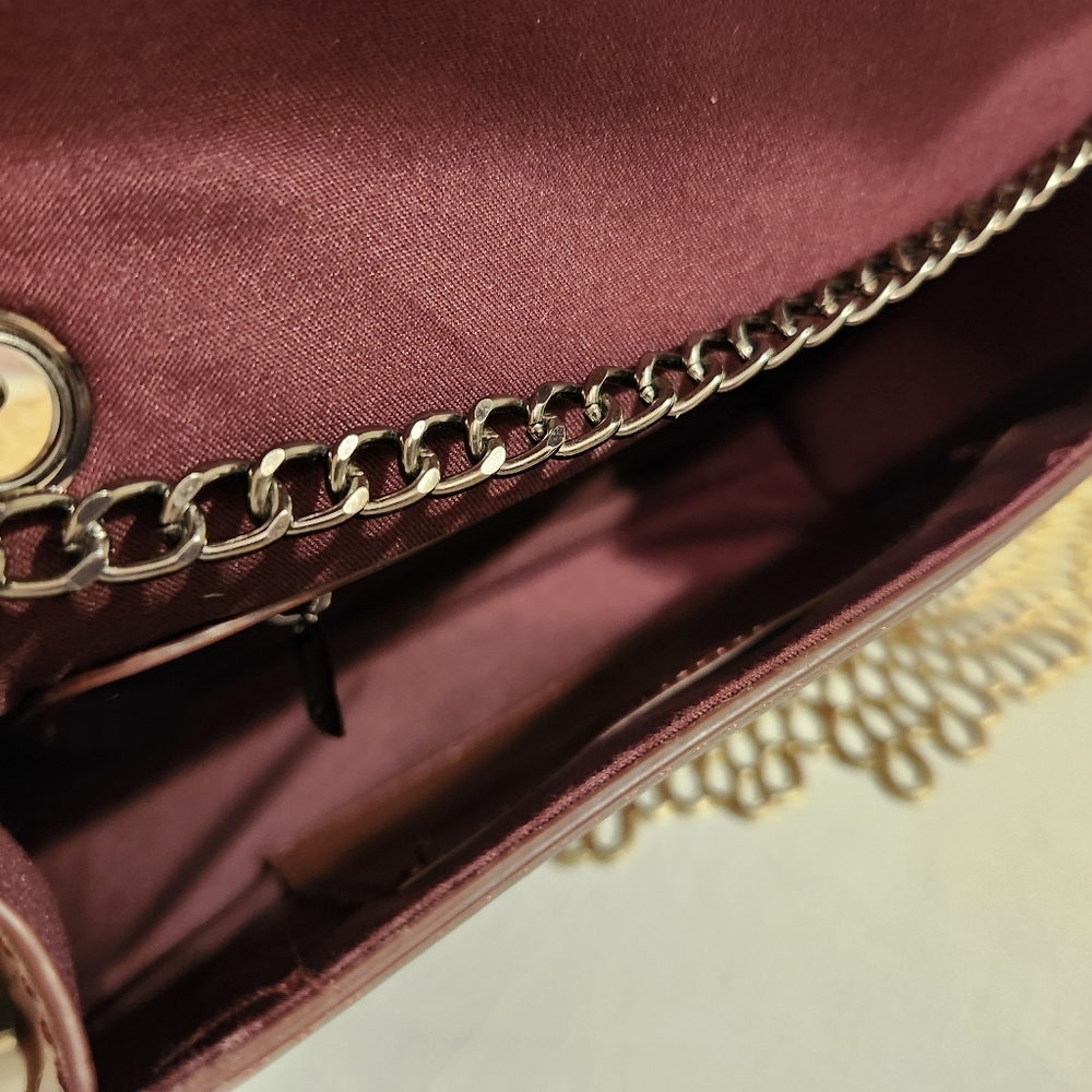 Badgley Mischka Metal Fringe Crossbody NWT - Picture 9 of 9